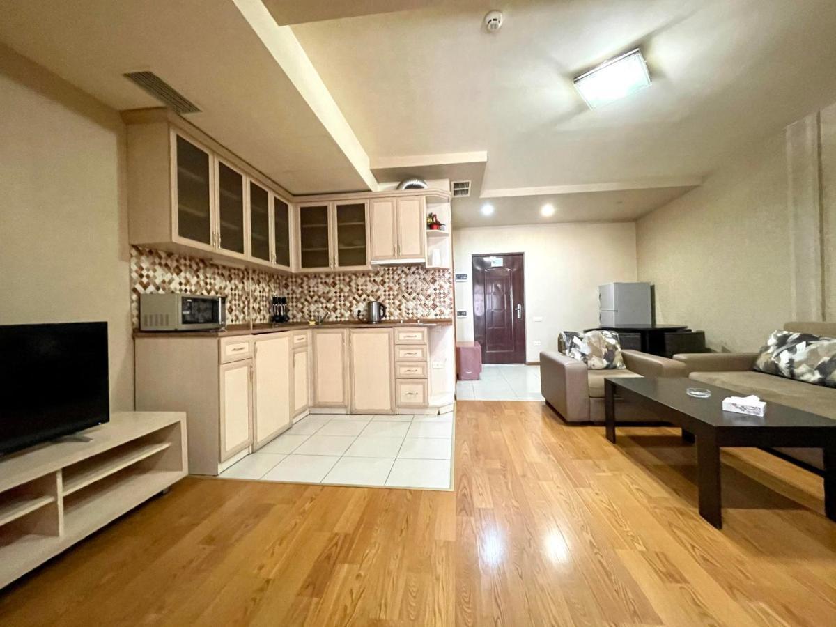 יירבאן Apartments Emili מראה חיצוני תמונה