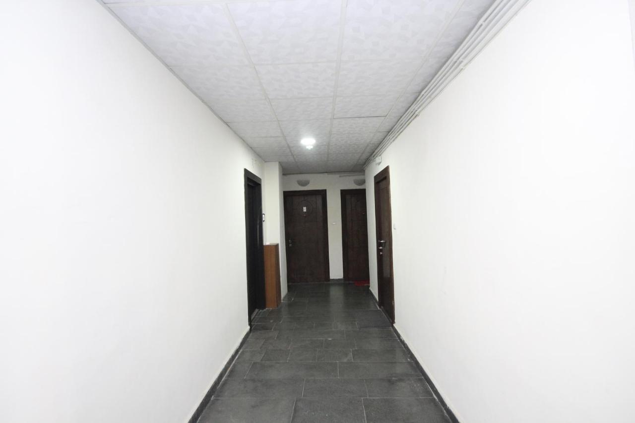 יירבאן Apartments Emili מראה חיצוני תמונה