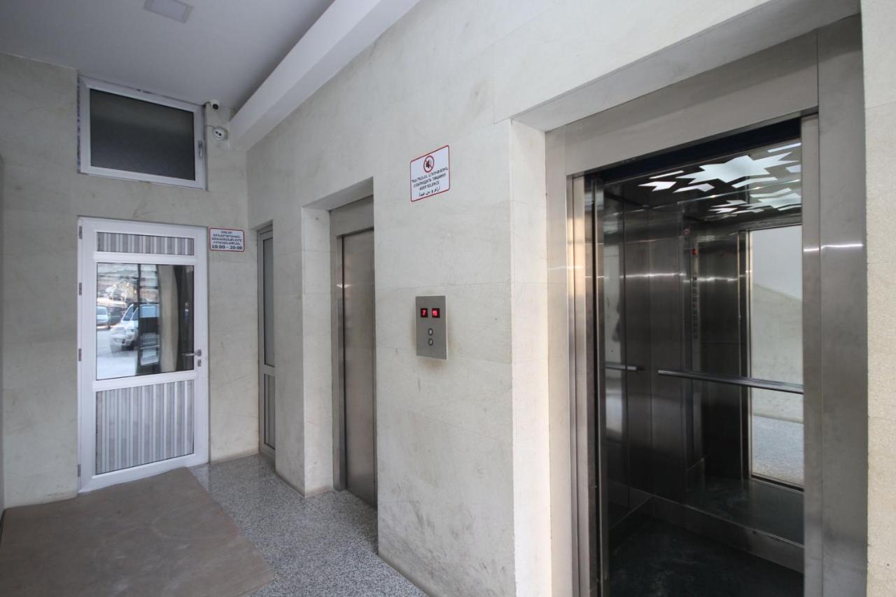 יירבאן Apartments Emili מראה חיצוני תמונה